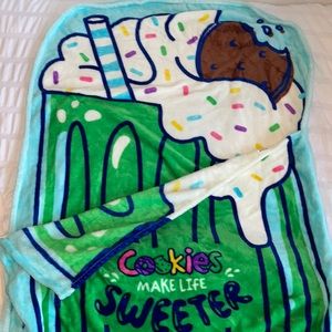 Large 6 ft Girl Scout sleeping blanket